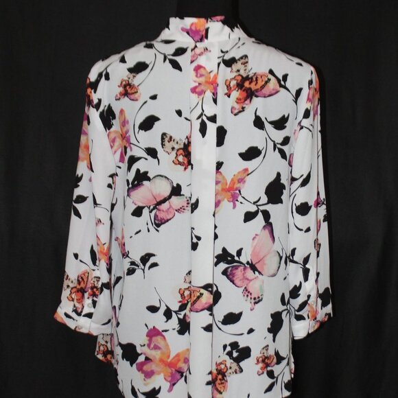 Investments Caroline Butterfly Three Quarter Sleeve Top - Picture 6 of 16